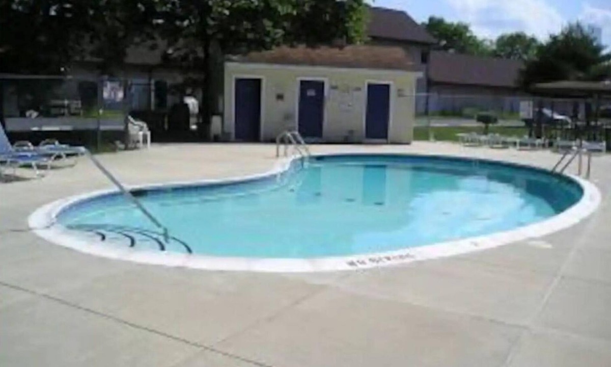 Rehoboth Beach Condo | 2 Bedroom Condo Henlopen Station w/Brand New Bed