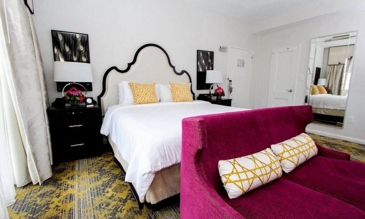 Kalorama Heights Hotel | 2 Family Friendly Suites w/Gym Access Near DC Attractions!