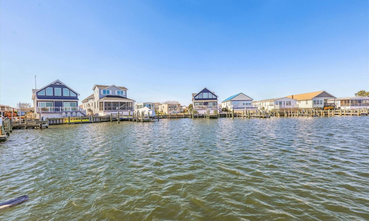 Montego Bay House | 3 Bedroom House on a canal in North OC Boat slip and Community Pool