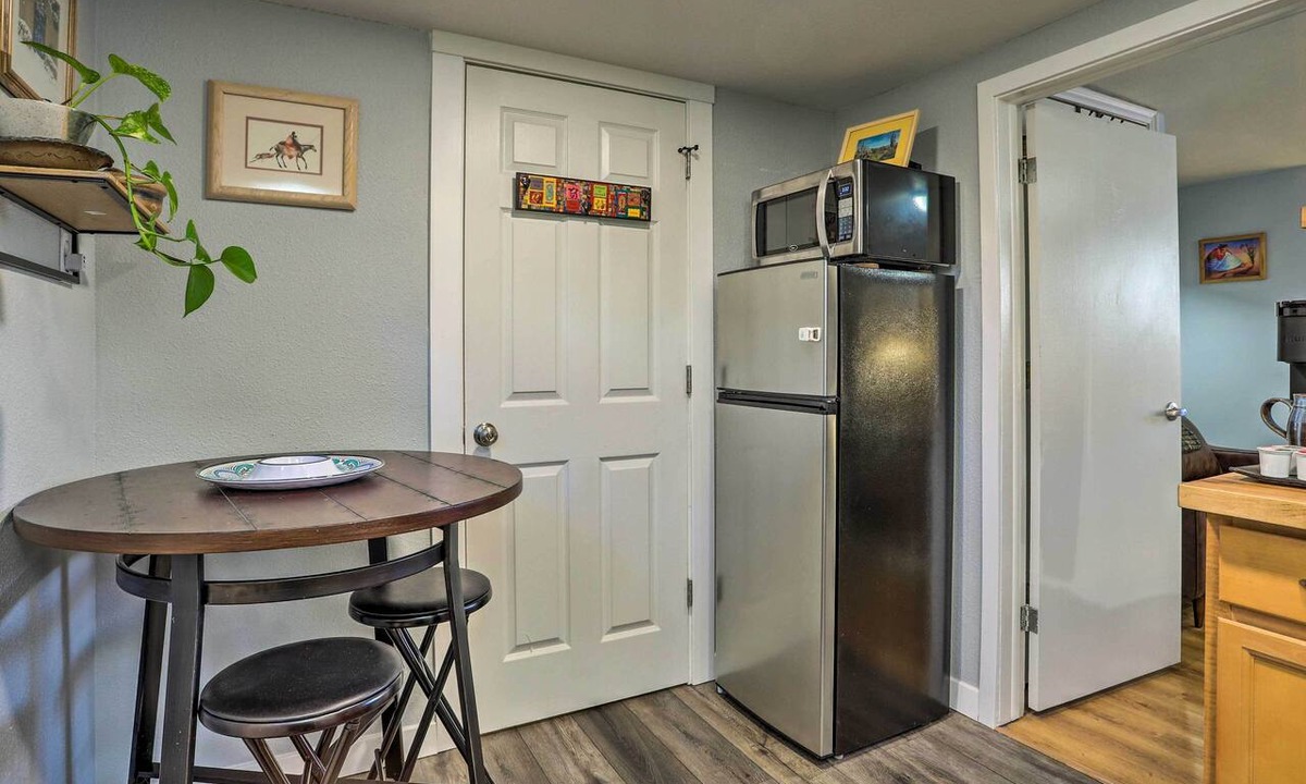 Sunnyside Apartment | 3 Mi to Dtwn: Convenient Denver Apt