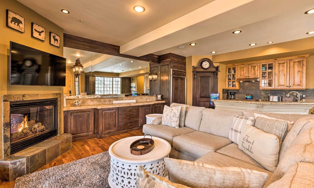 Canyon Links House | 6 Mi to Canyons Village! Park City Townhome
