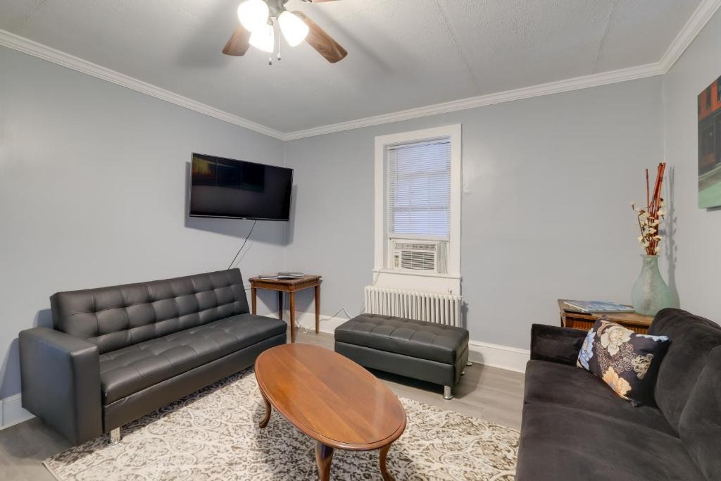 Hamilton Apartment | 6 Mi to Historic Leesburg: Apt w/On-Site Dining