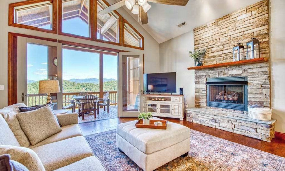 Whittier House | Altitude with Gratitude