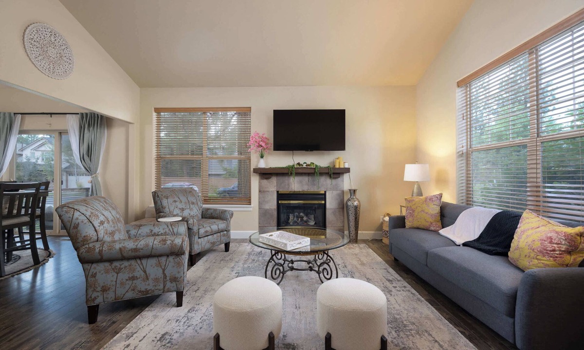 Southwest Bend House | Bend Home with Bikes and Patio Near Old Mill