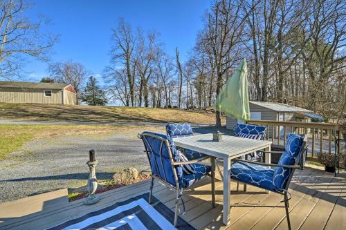 Berkeley Springs House | Berkeley Springs Vacation Home w/Fire Pit!
