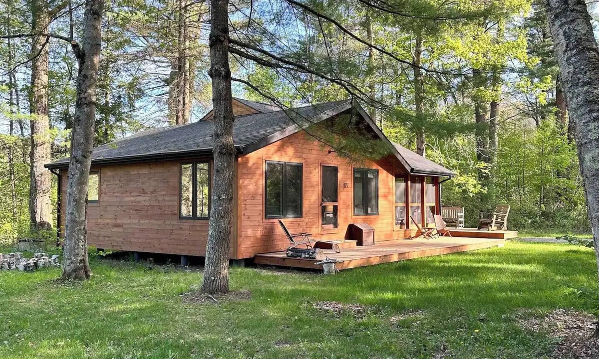 Canaan Cottage | Berkshire summer camp!
