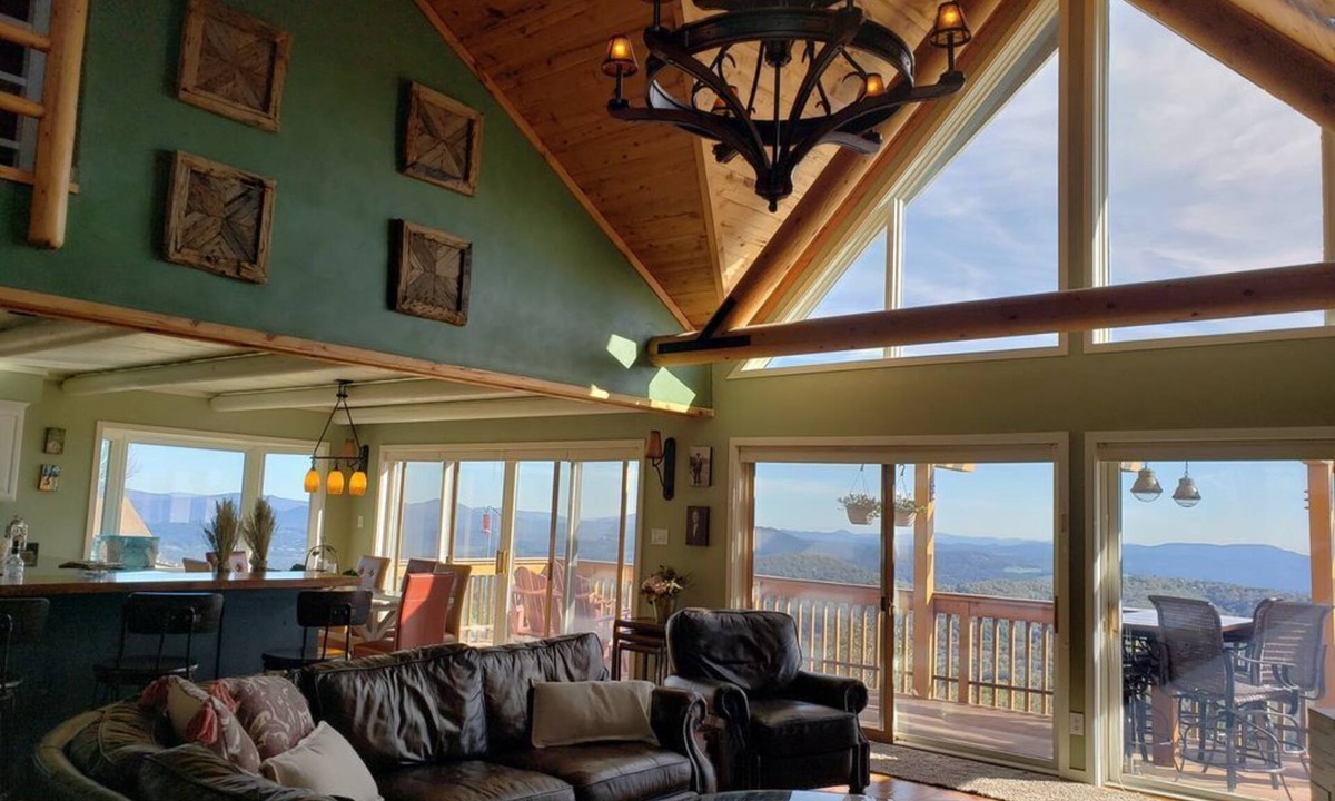 Blowing Rock House | Big Views! Between Blowing Rock and Boone.