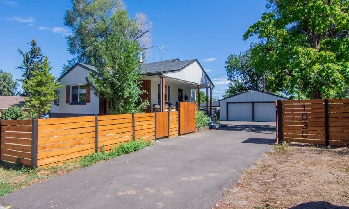 Virginia Village House | Charming 4 bed 3 bath home with large yard + more!