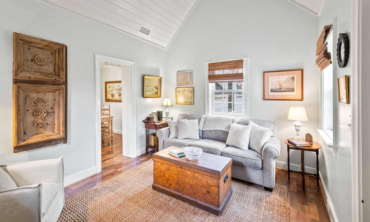 Batesville Cottage | Charming Cottage Near Vineyards