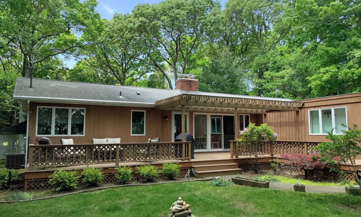 Greenport West House | Clean Comfortable Convenient. Great location in Greenport, near beach and town.