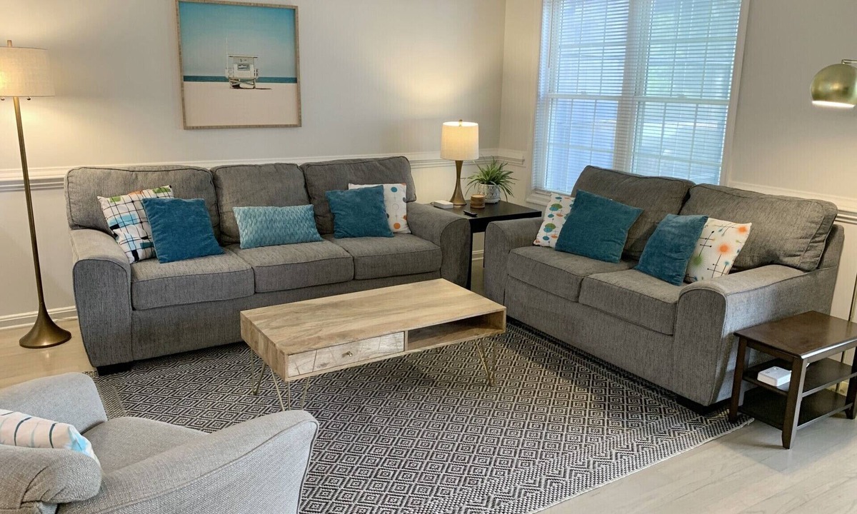 Rehoboth Beach House | Coastal Beach House with Pool Access - with Linens - 2 Kings, 1 Queen, 3 Twins