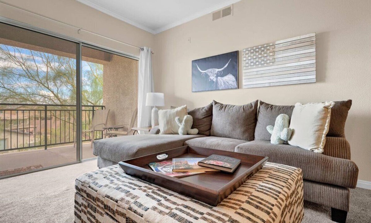Seven Hills Condo | Comfortable Henderson Condo With Strip Views