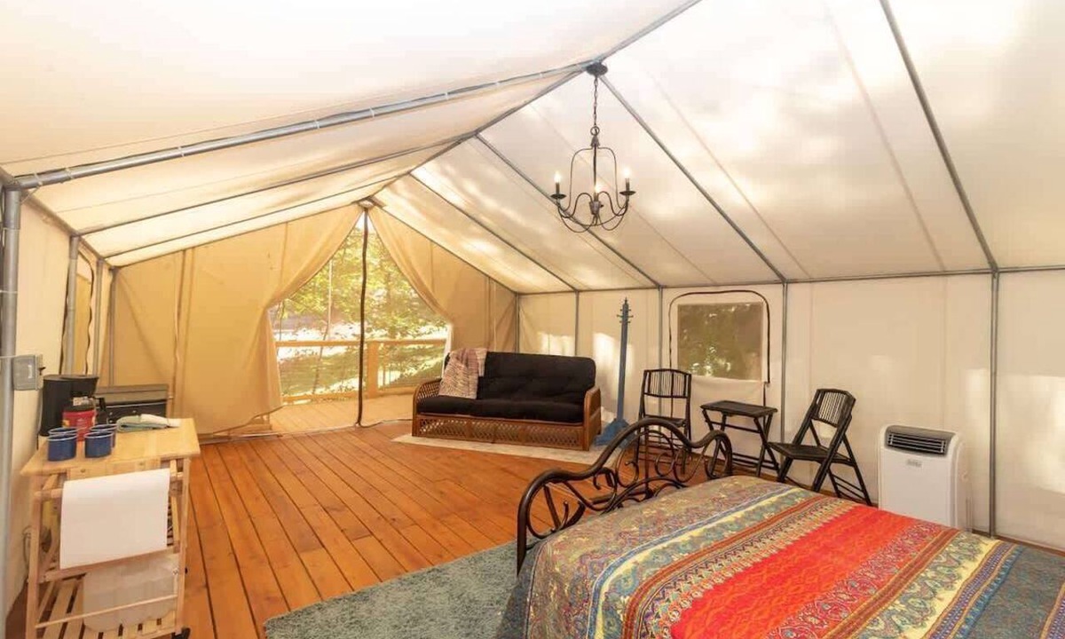 Copperhill RV Rental | Cooler than your average stay - Glamourous Camping - The Prospector