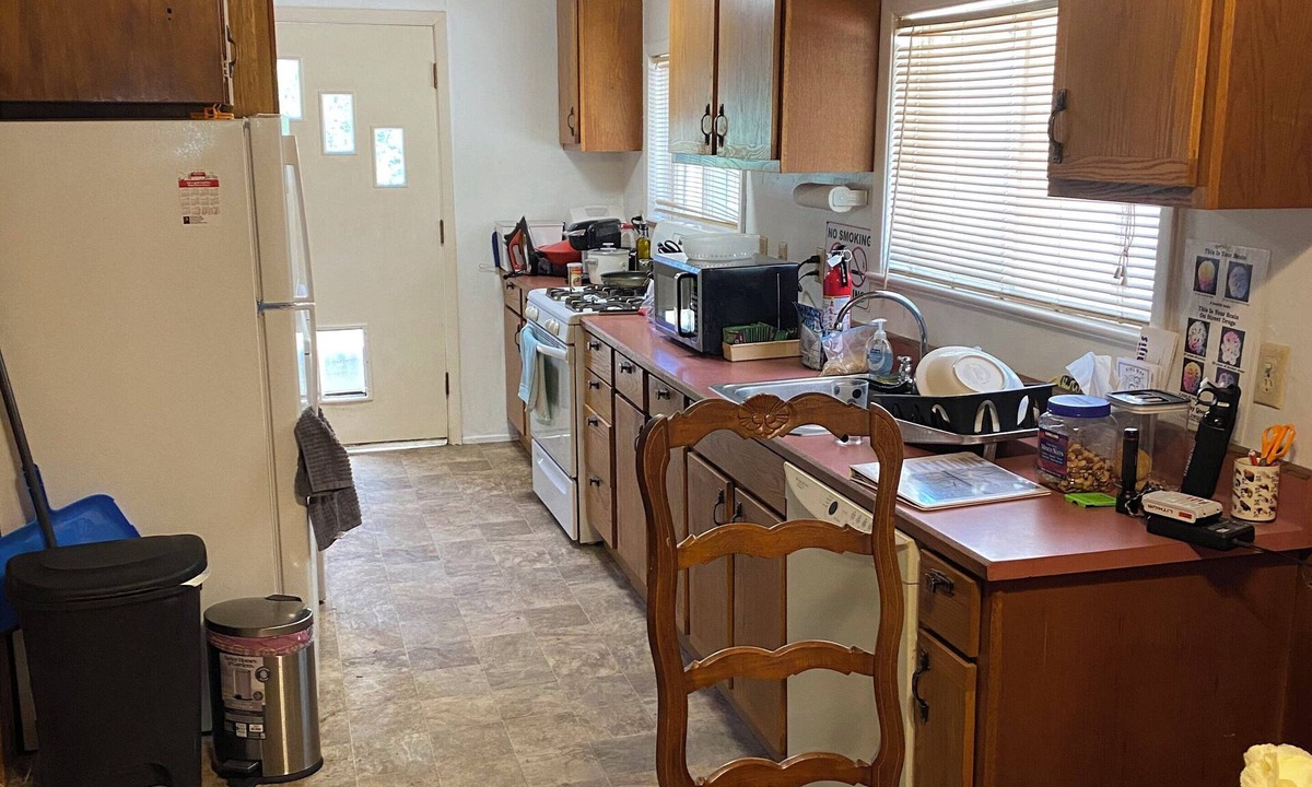 Klamath Falls Cabin | Cozy cabin in serene Rocky Point near Klamath Lake