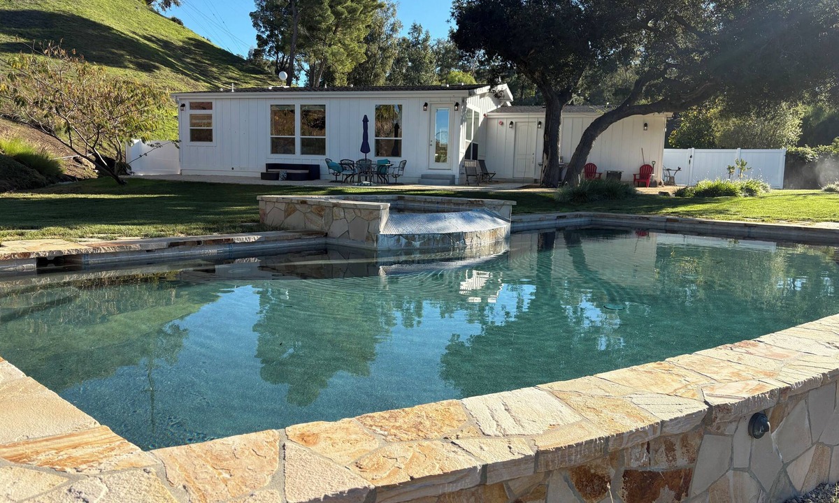 Malibu House | Cute 3 Bdr Home W/Pool/Spa & Amazing Views In Malibu Mtns. 15 Min From Beach