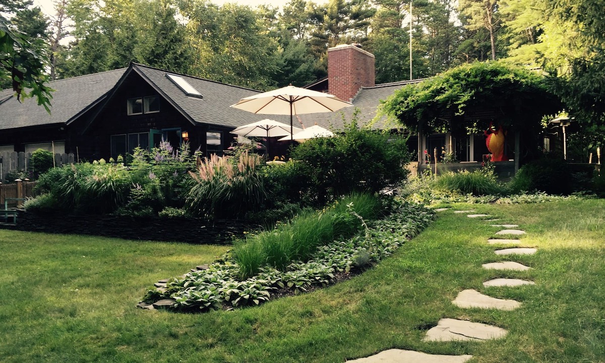 Northwest Harbor House | East Hampton Summer Oasis