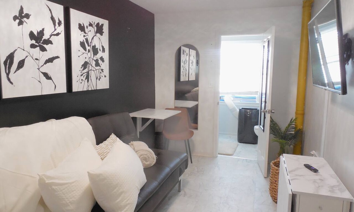 Star City Apartment | Efficiency space Sleeps 1-2