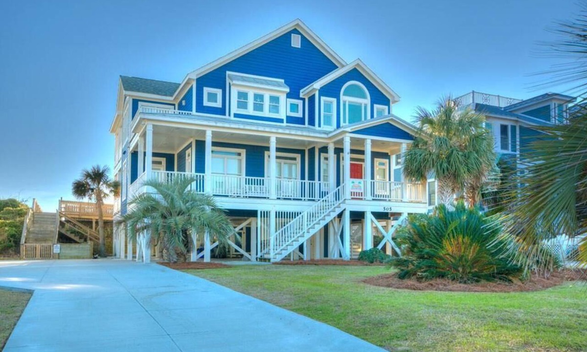 Caswell Beach House | Experience oceanfront luxury at Sea for Miles in Oak Island, NC, with 5 bedrooms!