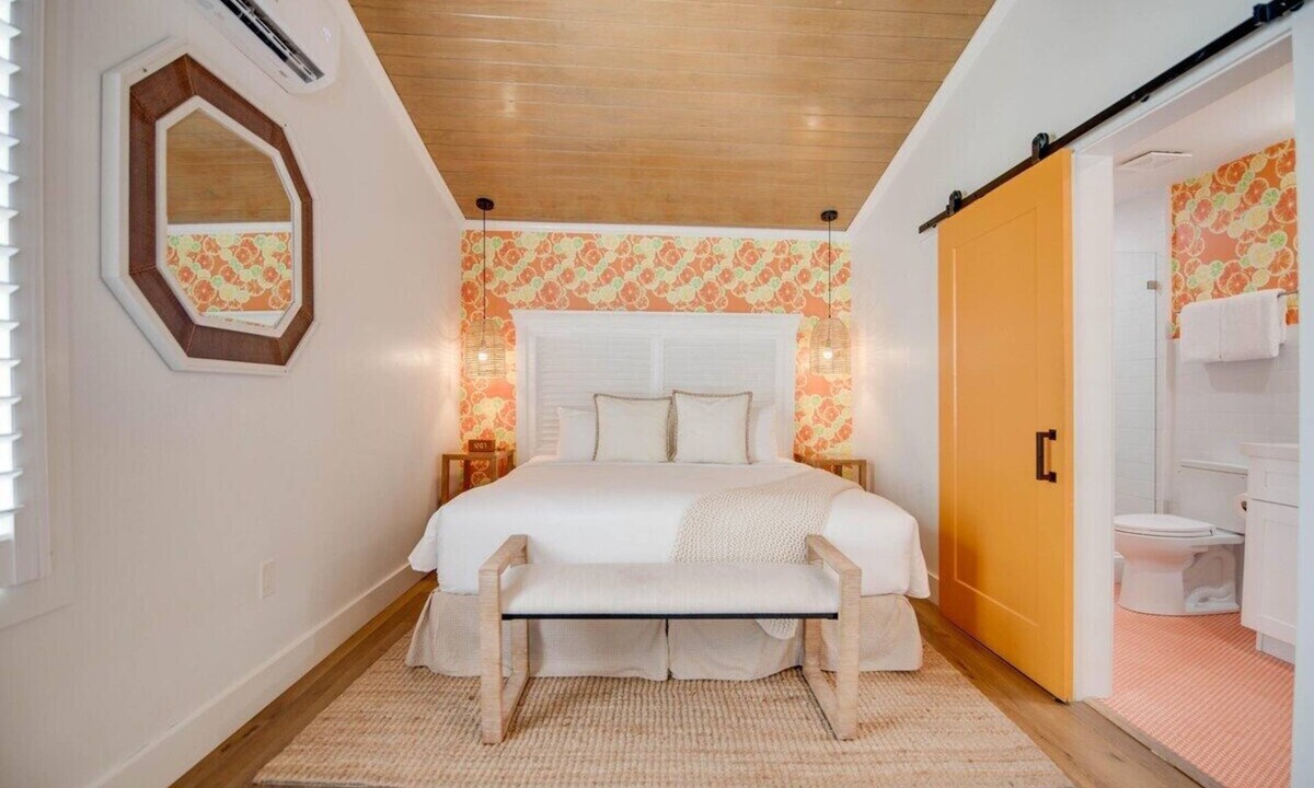 Historic Seaport Apartment | Feather Queen at Custom House Inn | Two Vibrant Suites!