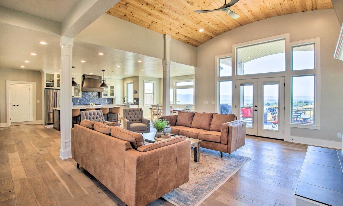 Fish Haven House | Fish Haven Hideaway w/Private Lake Access!