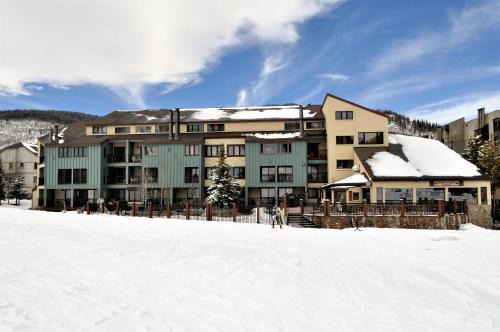 East Village at Copper House | Fox Pine Lodge Hotel Room 2 FPAFH2