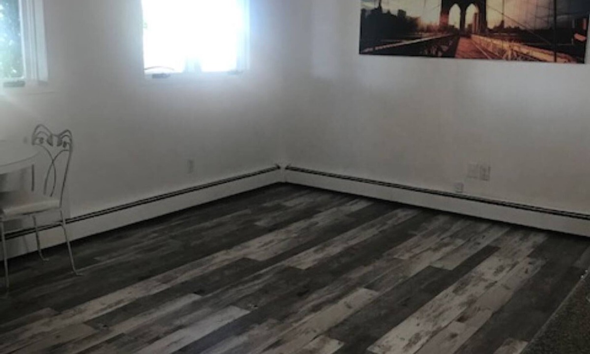 Lido Beach Apartment | Furnished Studio with Private Beach