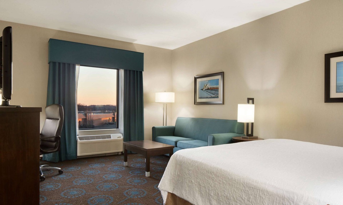 Edgewood Hotel | Hampton Inn & Suites Edgewood/Aberdeen-South