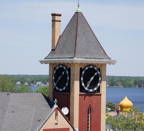 New Bern Apartment | Historic Downtown Clock Tower View Condo-2 Bedroom