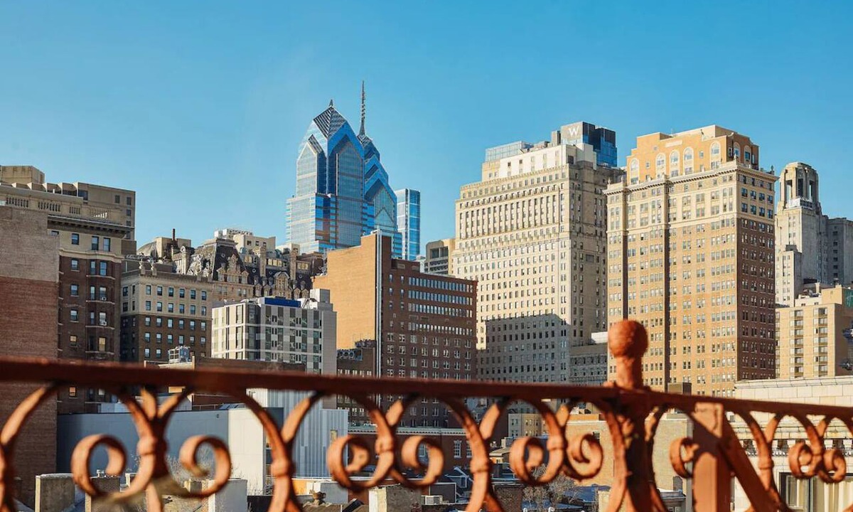 Gayborhood Hotel | Historic Philly Room 7 Miles Away from Downtown | Free Continental Breakfast