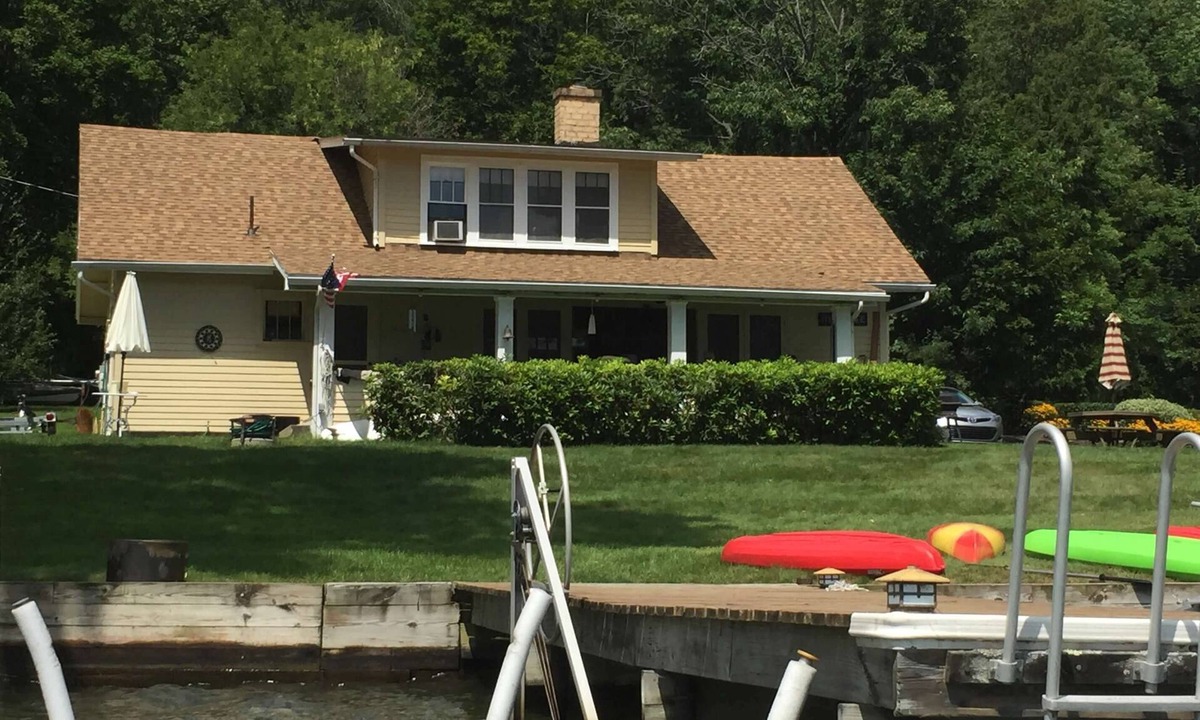 Cuba Cottage | Lakefront Cottage with Private Dock & Deck - Great for Fishing and Water Sports!