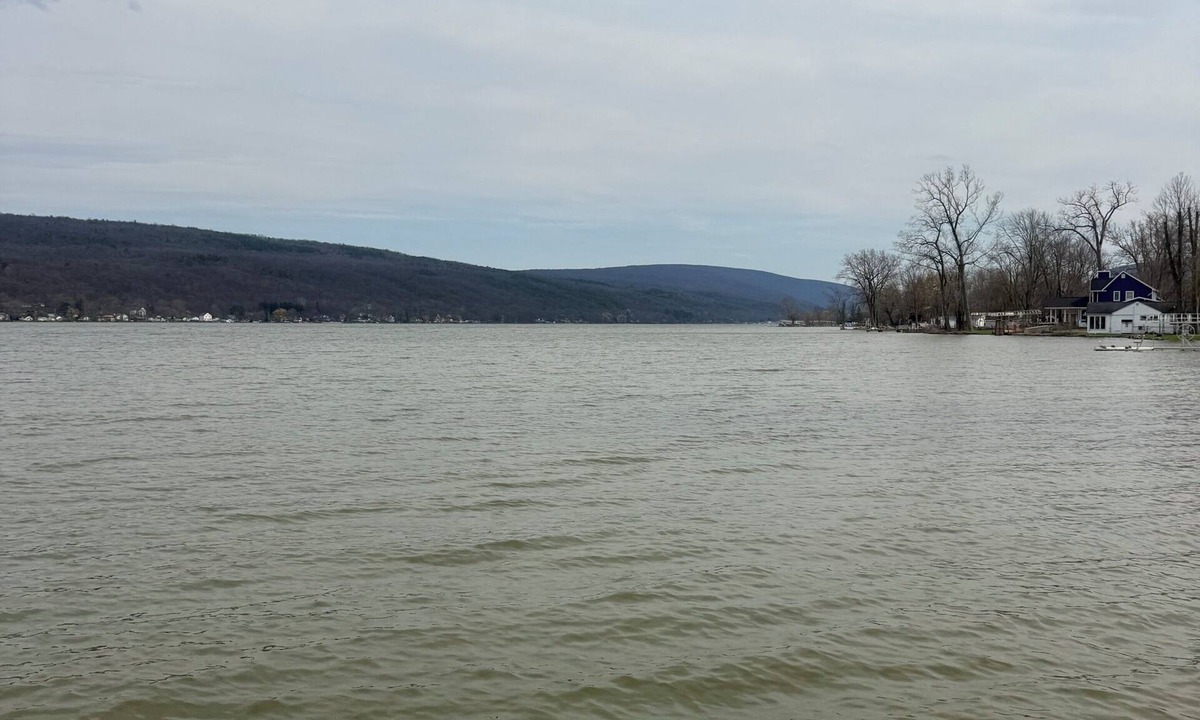 Honeoye Cottage | Lakefront Honeoye Cottage