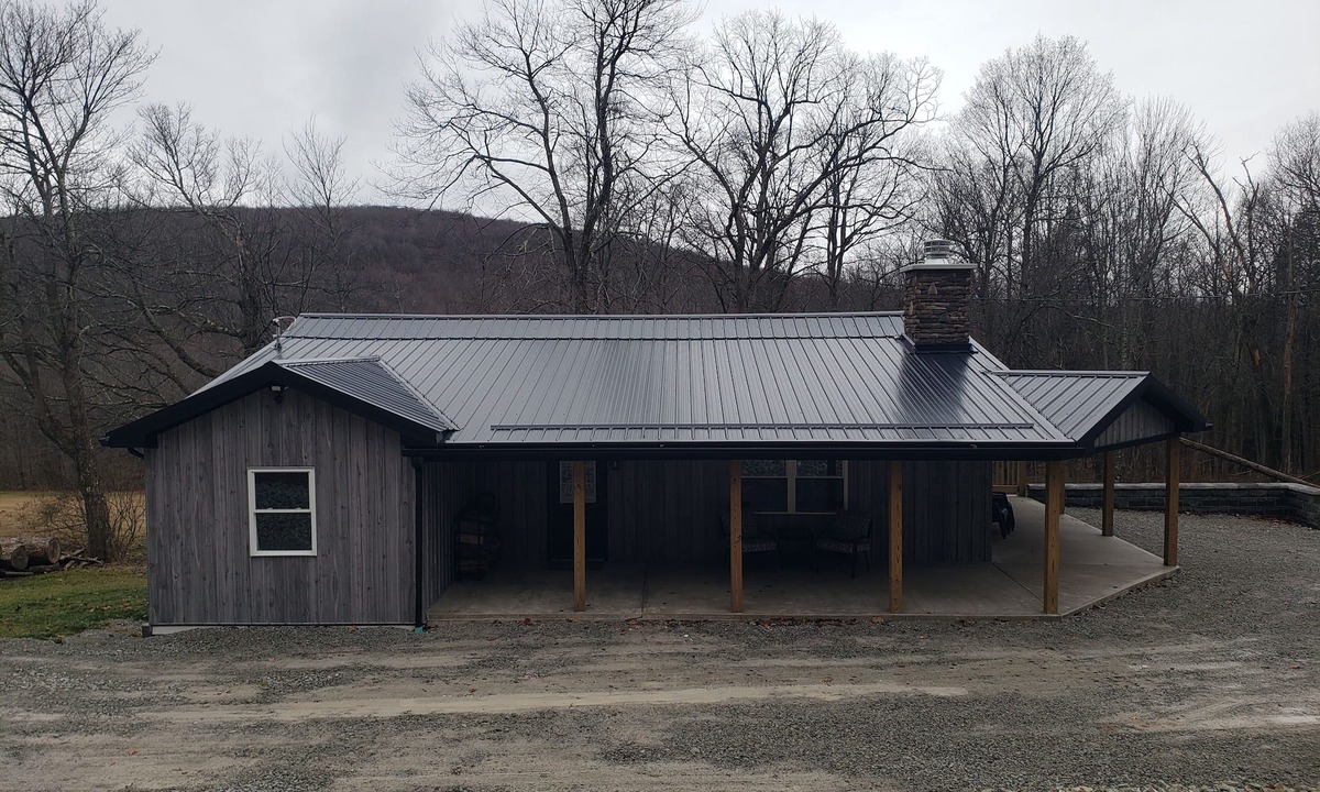 Mill Run Cottage | LAUREL HIGHLANDS MOUNTAIN RETREAT - Only 7 miles to Ohiopyle!