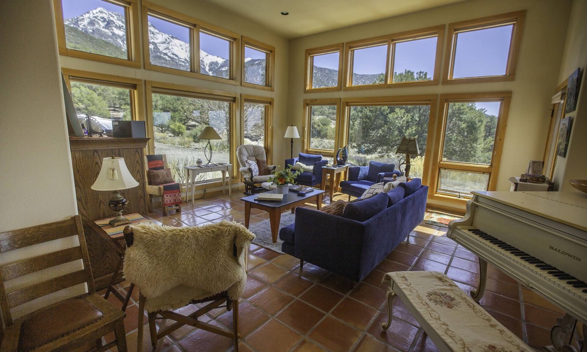Baca Grande House | Lovely Home in Crestone - Great Views!