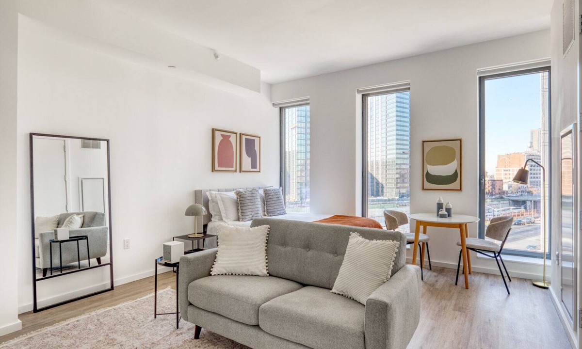 Clinton Hill Apartment | Modern Clinton Hill Studio w/Gym, Pool & W/D, nr Barclays, by Blueground