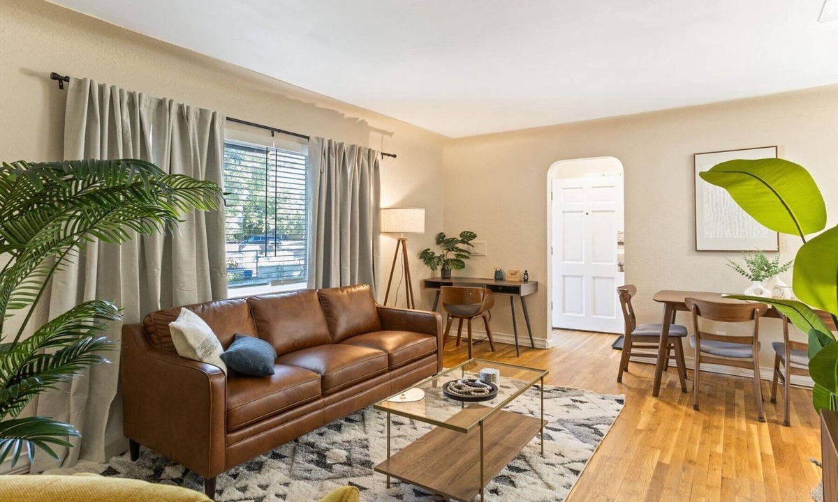 Aurora Apartment | "NEW" Centrally Located Mid-Mod Comfort-Near Anschutz