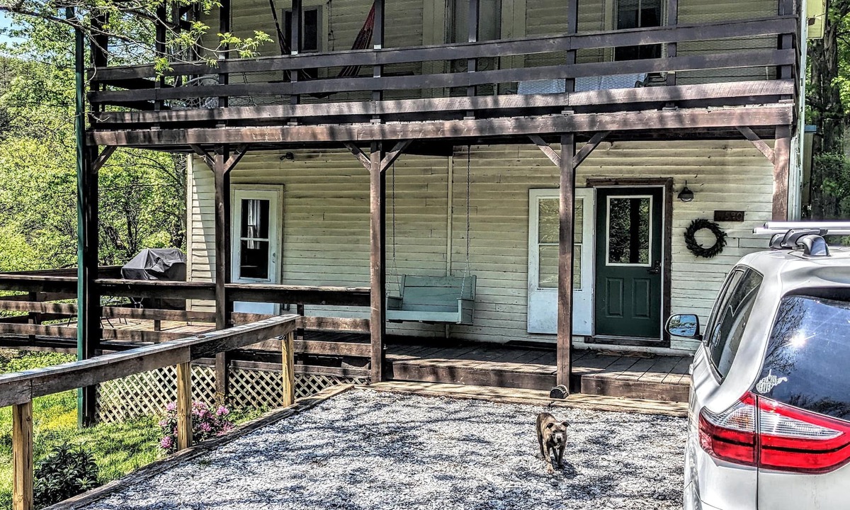 Red Creek House | Old Post Office - Fam/Pet/EV Friendly in wild and wonderful Canaan Valley, WV!