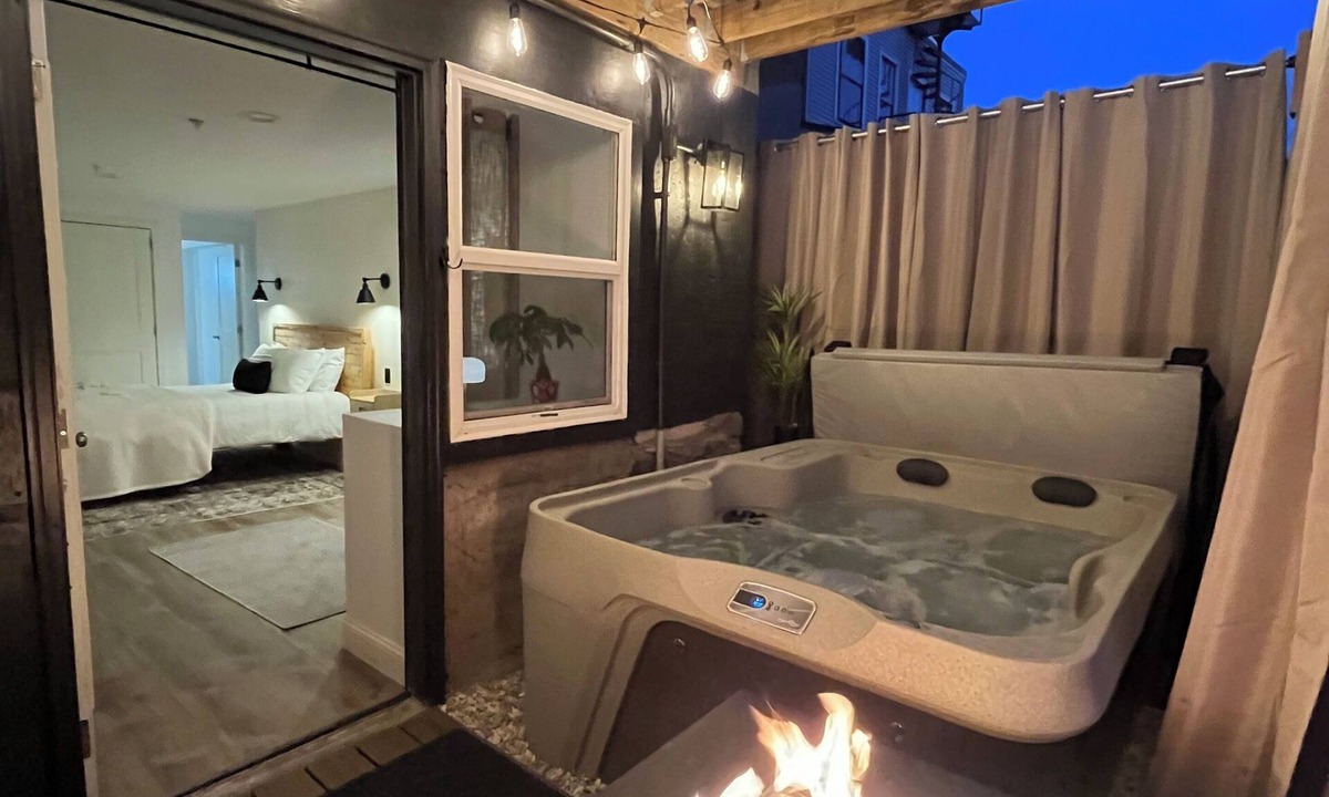 Downtown Albany Apartment | Private Hot Tub, BBQ & Fire Table. Downtown Albany! Walk to Capitol & MVP Arena