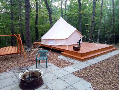 Singers Glen Other | Remote Equipped Bell Tent Surrounded by Nature with Great Hiking Trails in Virginia