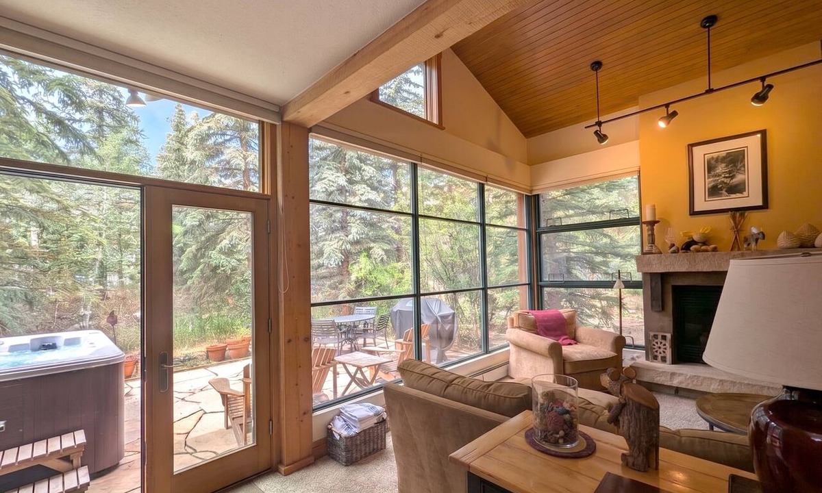 Keystone House | Rustic & Warm Townhome with a Private Hot Tub