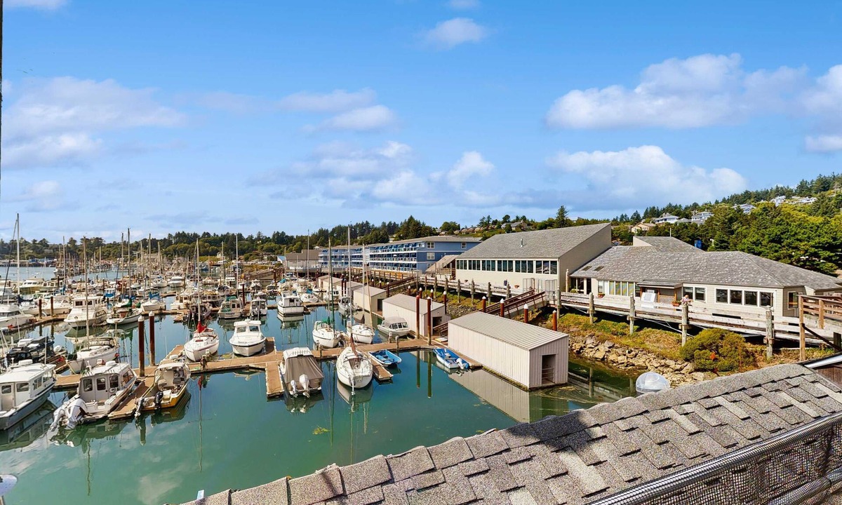 Historic Bayfront Condo | Second Floor Condo with Marina View, High-Speed WiFi, Water View, and Balcony