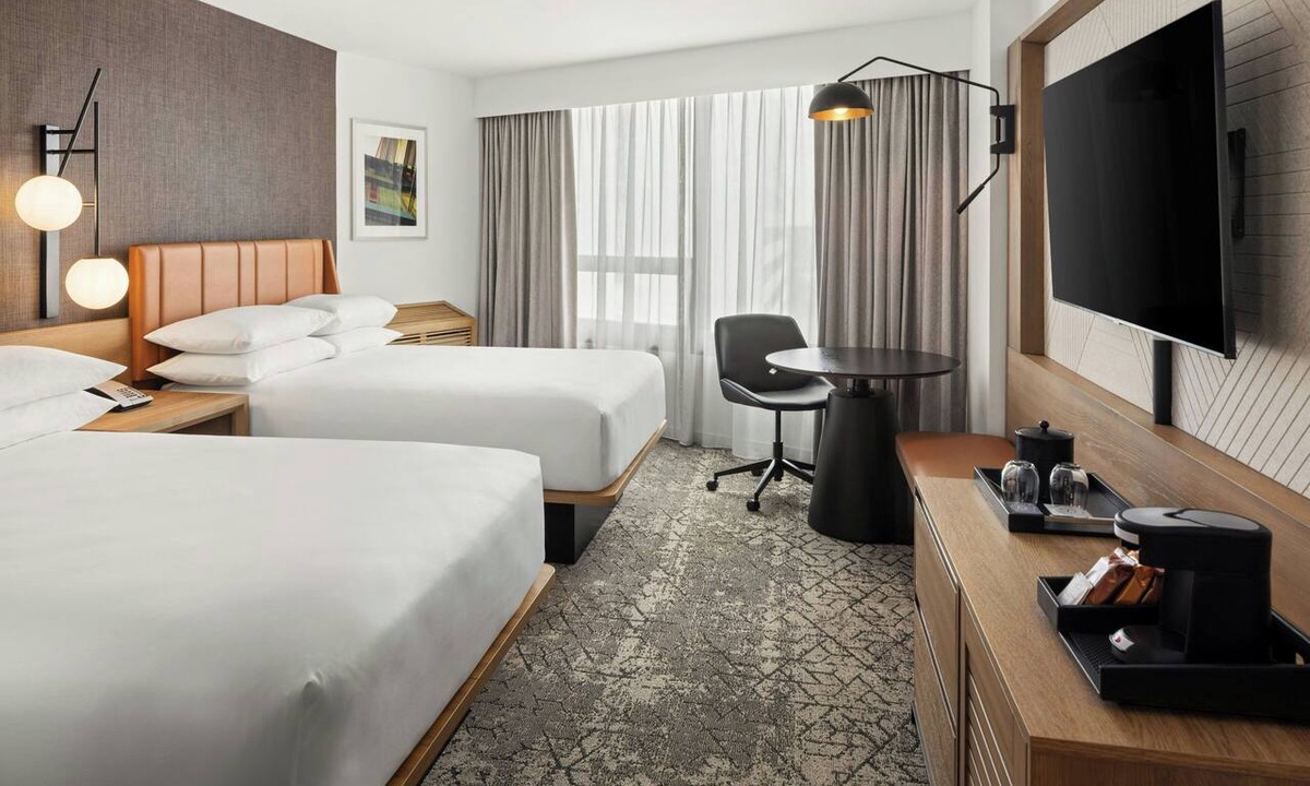 Downtown Minneapolis Hotel | Sheraton Minneapolis Downtown Convention Center