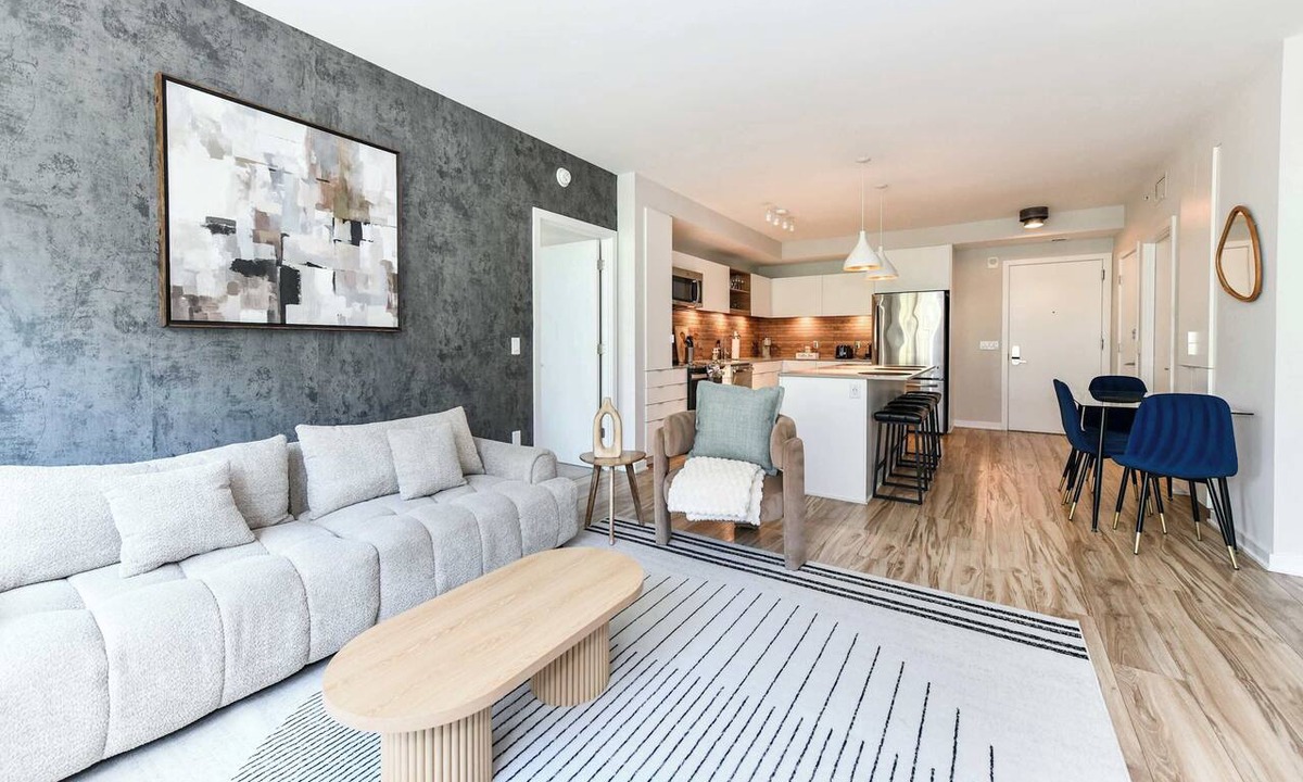 Crystal City Apartment | Sleek 2BR Residence with Gym, Parking & Rooftop Deck