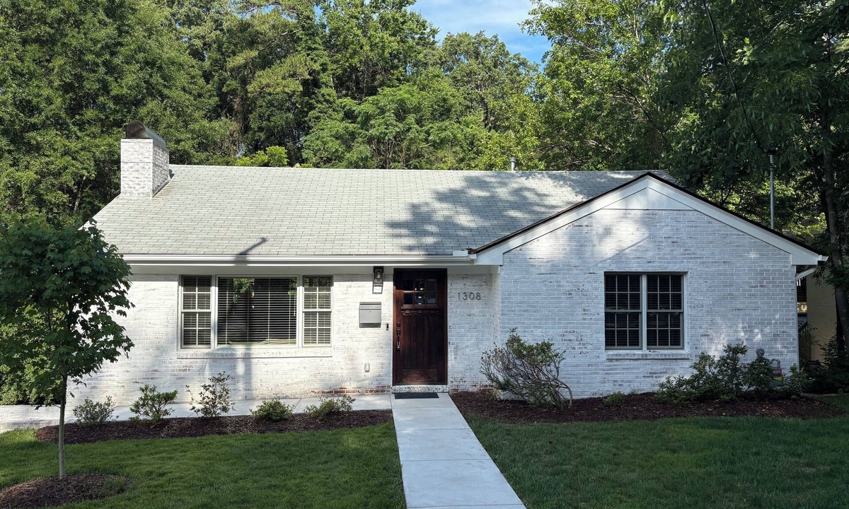 Forest Hills House | Spacious 4BR/4BA Home Steps from Downtown