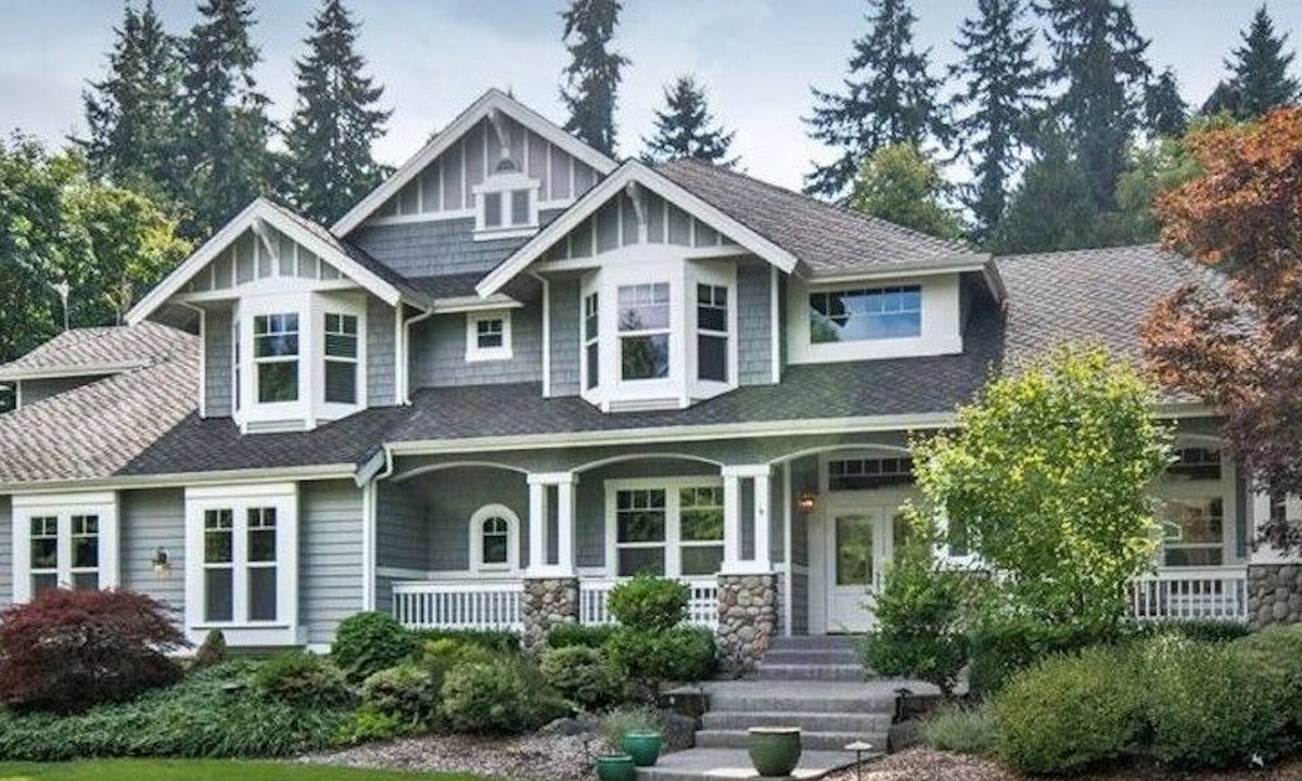 North Creek House | Spacious retreat in an exceptional neighborhood and ideal location