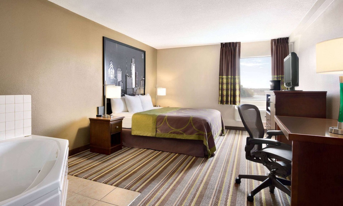 Scotland Hotel | Super 8 by Wyndham Chambersburg I-81