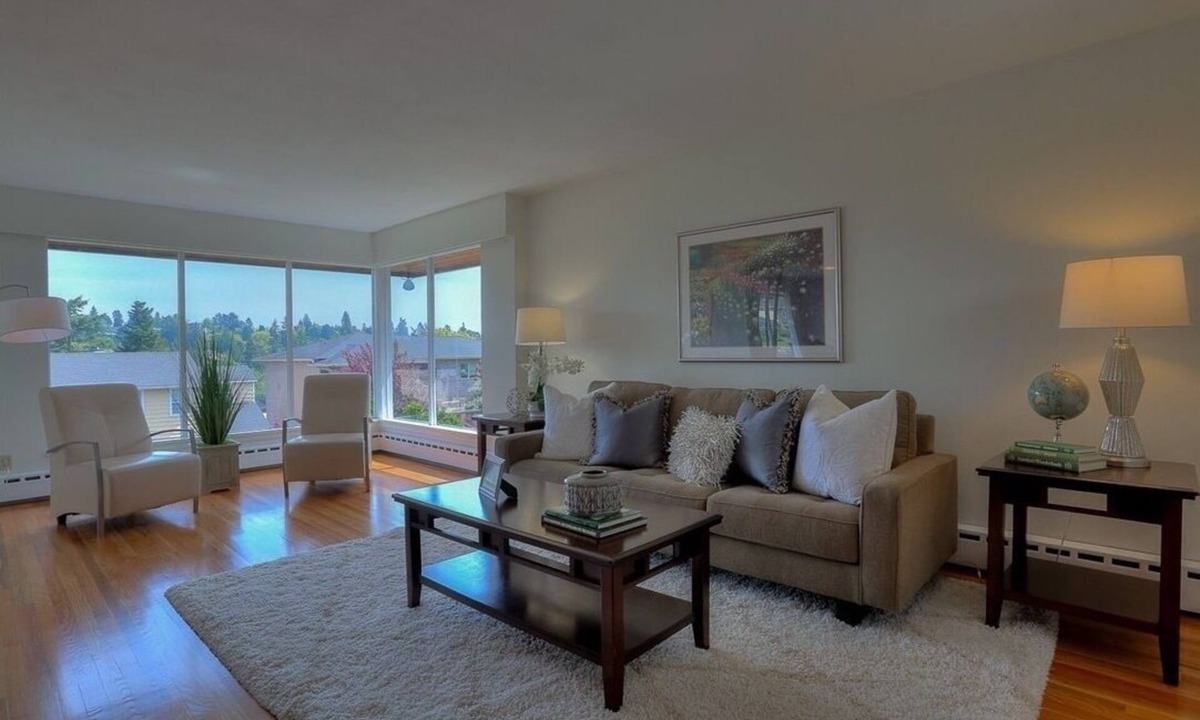 Laurelhurst House | UW Laurelhurst Gem