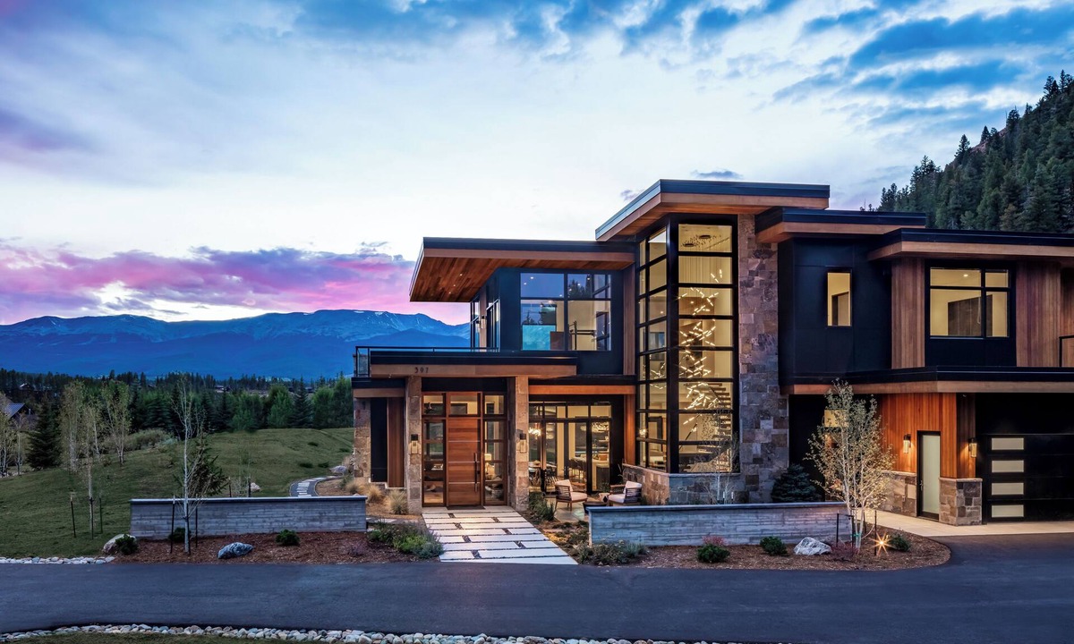 Breckenridge House | Villa Amara: Luxury Home with Great Amenities! New Listing!