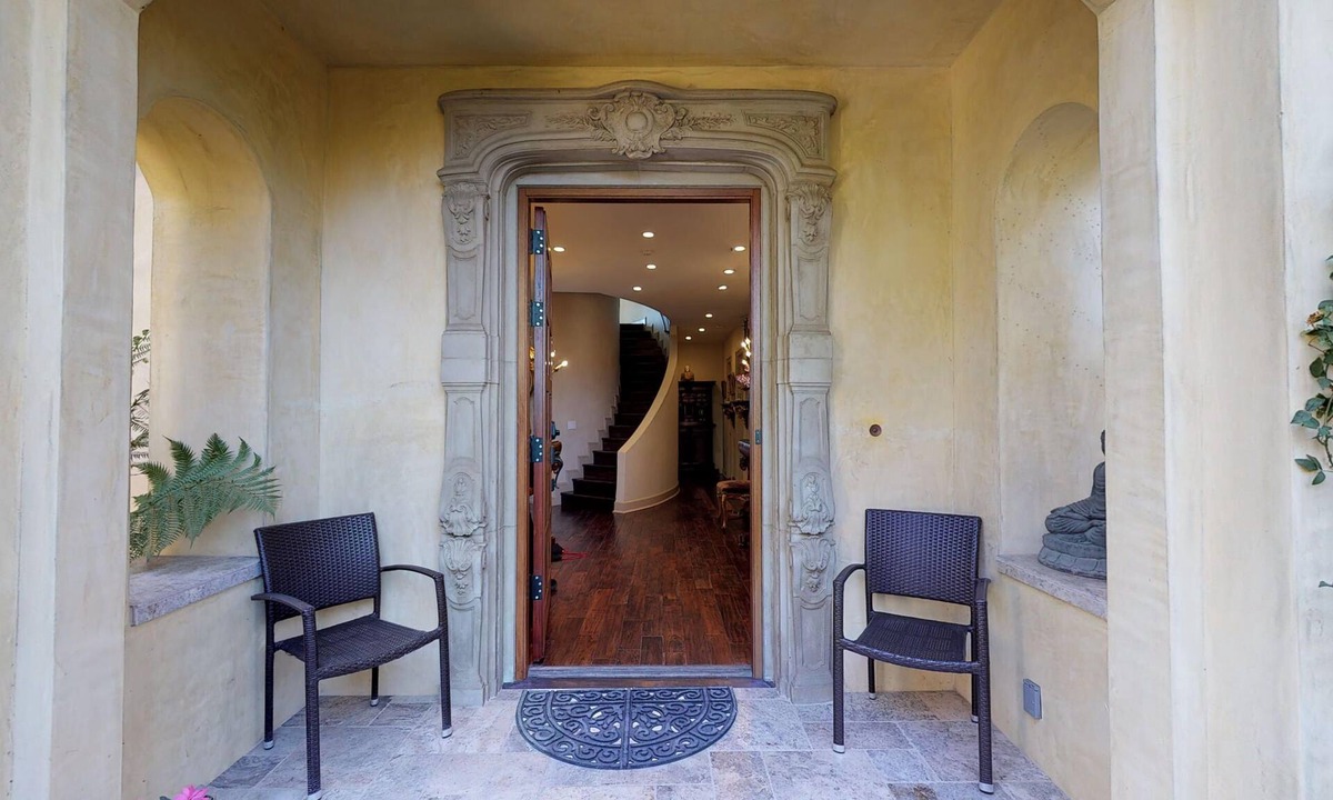 Beverly Glen Villa | Villa Fiori Vista - Bel Air Ocean Views - 7 Bedroom