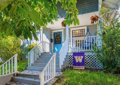 University District House | Walk to UW and Light Rail 3BR Seattle Craftsman With AC Gym 2 Gated Parking Spots and Security