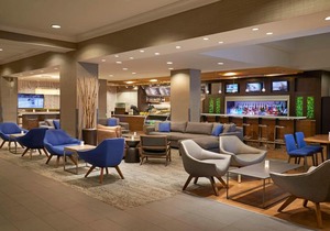 Courtyard by Marriott Downtown Toronto in Toronto